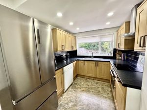 Photo 9- click for photo gallery